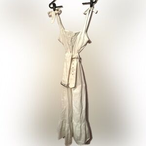 - ✨💎GORGEOUS Cotton & Linen Dress by Madison 🤍